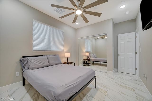 6132 Glacier Avenue, Las Vegas, NV 89156