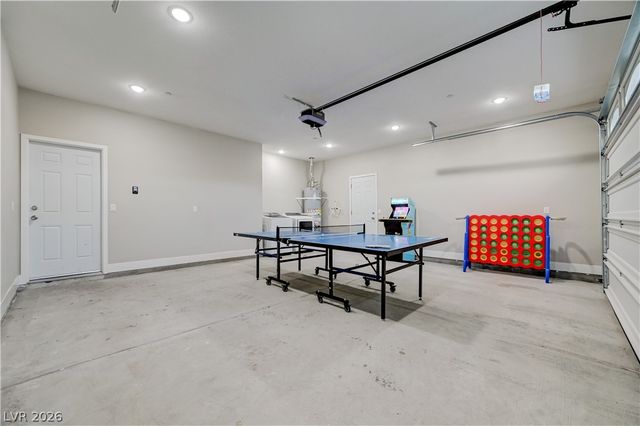 6132 Glacier Avenue, Las Vegas, NV 89156