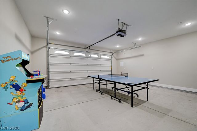 6132 Glacier Avenue, Las Vegas, NV 89156