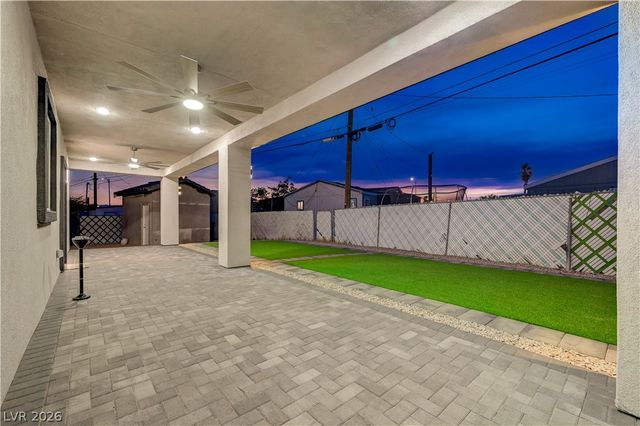 6132 Glacier Avenue, Las Vegas, NV 89156