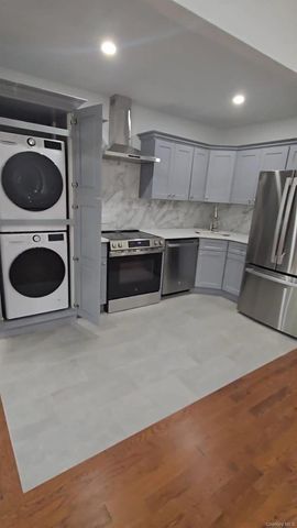 2041 Strauss Street, Brooklyn, NY 11212