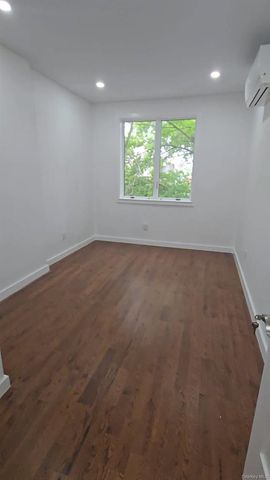 2041 Strauss Street, Brooklyn, NY 11212