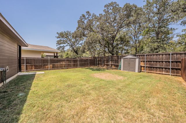 561 Concho Street, Aubrey, TX 76227
