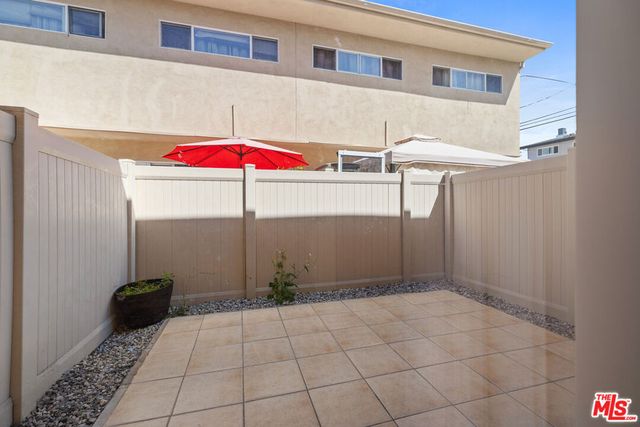 6244 Morse Avenue, North Hollywood, CA 91606