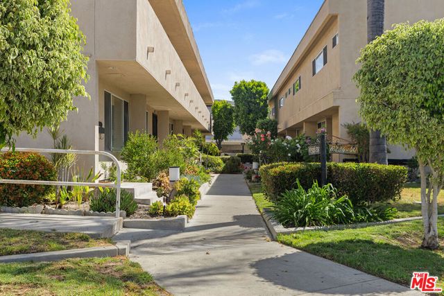 6244 Morse Avenue, North Hollywood, CA 91606