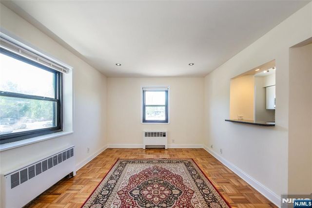 2333 Hudson Terrace A4, Fort Lee, NJ 07024