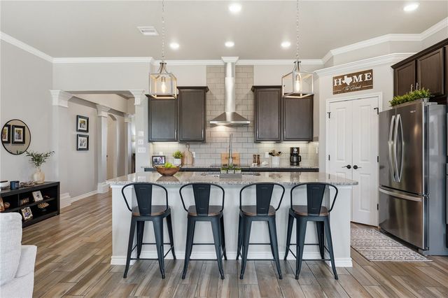 331 Gulfton Dr, Portland, TX 78374