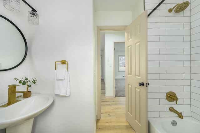 2639 N Gentry Ave, Wichita, KS 67220