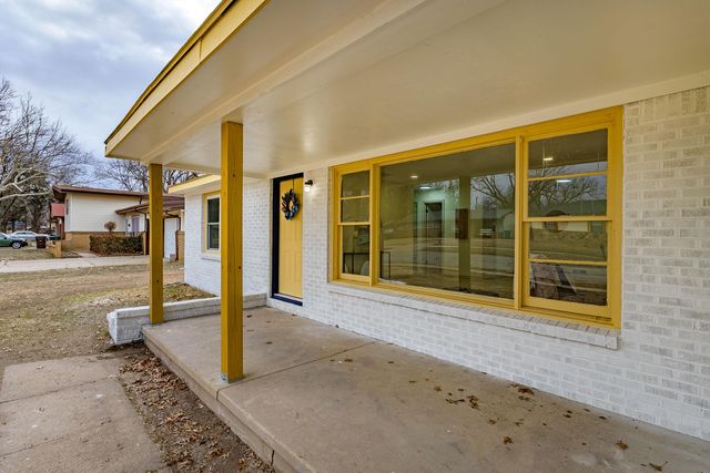 2639 N Gentry Ave, Wichita, KS 67220