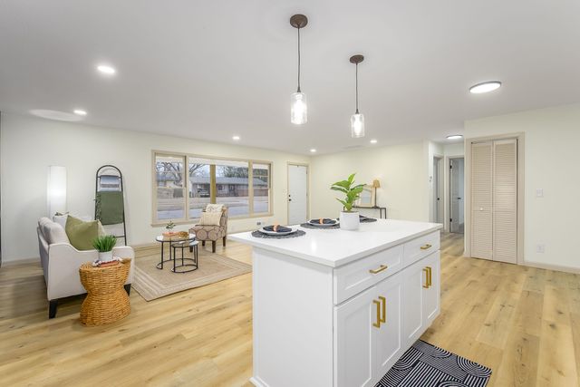 2639 N Gentry Ave, Wichita, KS 67220