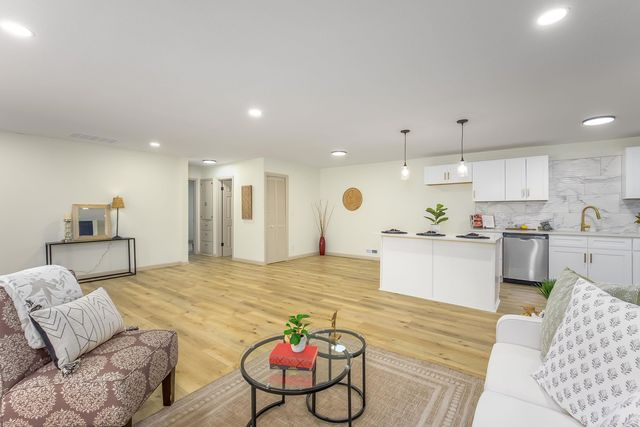 2639 N Gentry Ave, Wichita, KS 67220