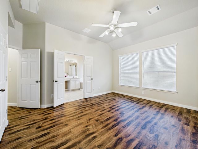 3023 Manor Bay Court, League City, TX 77573