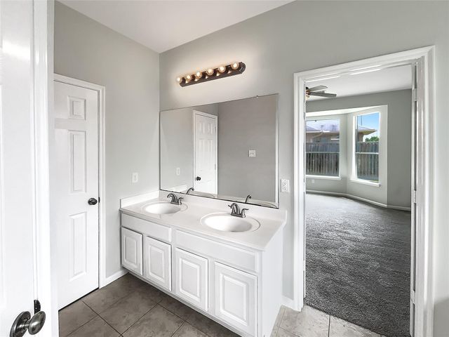 21735 Sierra Long Drive, Richmond, TX 77407