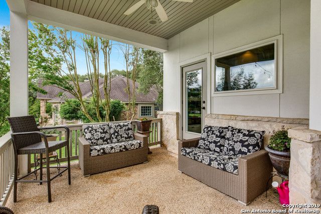 29707 Fairway Bluff, Boerne, TX 78015