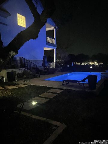 29707 Fairway Bluff, Boerne, TX 78015