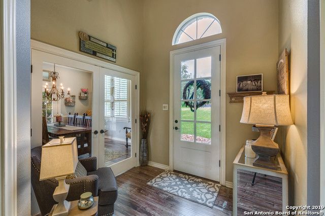 29707 Fairway Bluff, Boerne, TX 78015