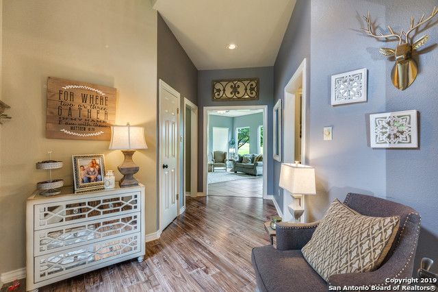 29707 Fairway Bluff, Boerne, TX 78015