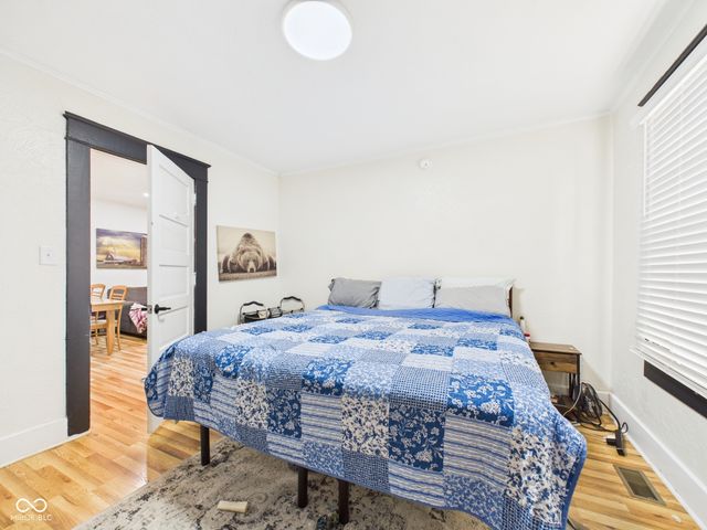 230 W Vinyard Street, Anderson, IN 46012