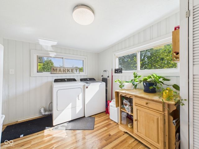 230 W Vinyard Street, Anderson, IN 46012