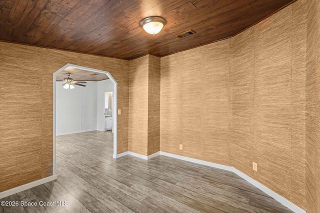 926 Laurel Circle, Barefoot Bay, FL 32976