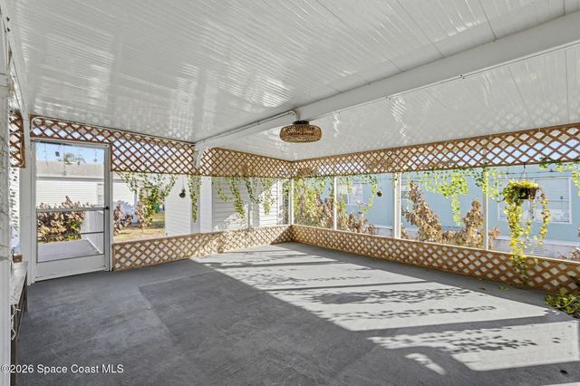 926 Laurel Circle, Barefoot Bay, FL 32976