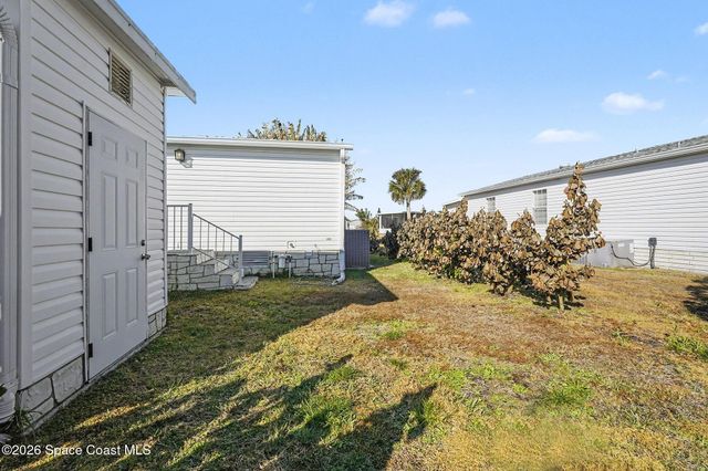 926 Laurel Circle, Barefoot Bay, FL 32976