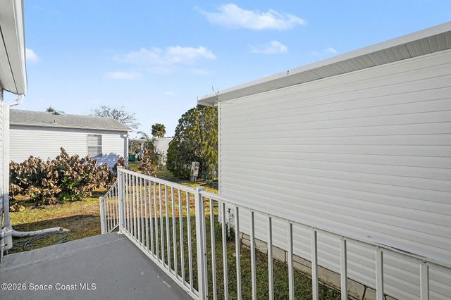 926 Laurel Circle, Barefoot Bay, FL 32976