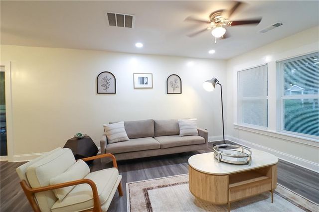 3155 Delmar Lane, Atlanta, GA 30311