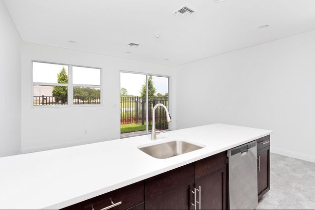 6954 PINES Circle 51, Coconut Creek, FL 33073