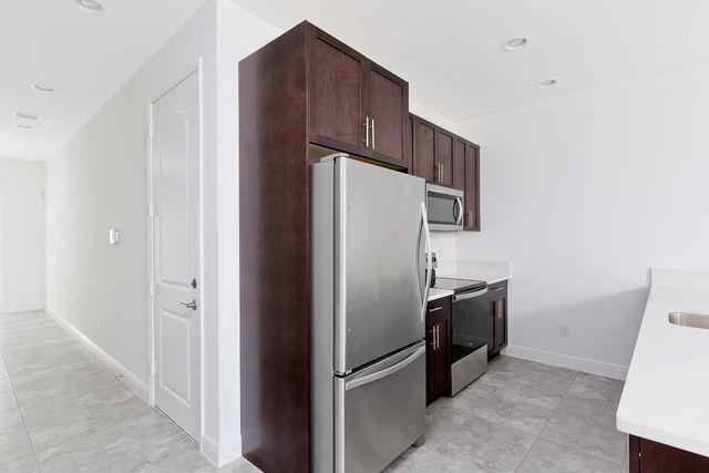 6954 PINES Circle 51, Coconut Creek, FL 33073