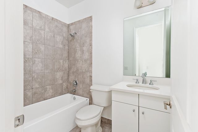 6954 PINES Circle 51, Coconut Creek, FL 33073