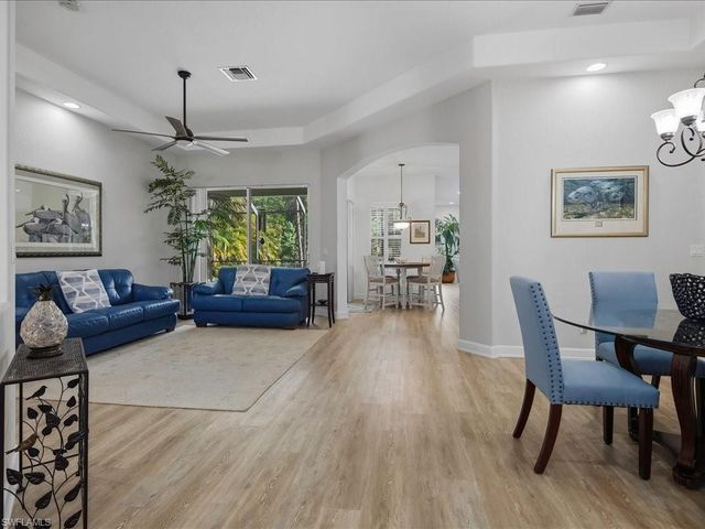 6591 Sable Ridge LN, Naples, FL 34109