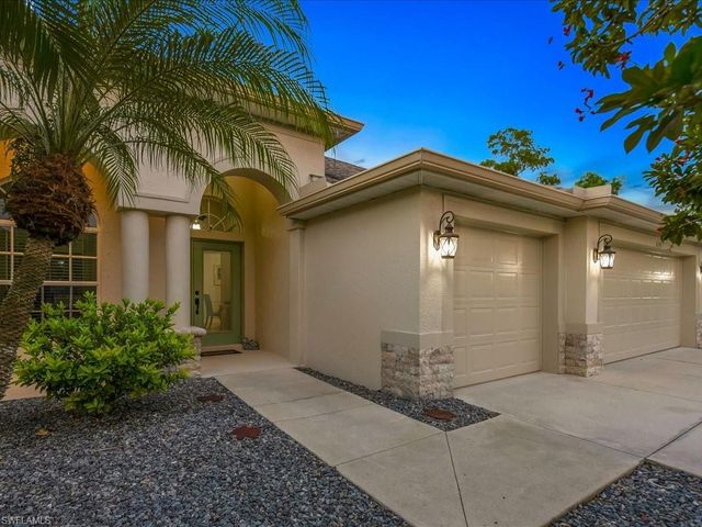 6591 Sable Ridge LN, Naples, FL 34109