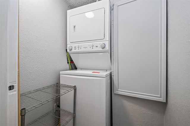 1404 Welch Street 7, Houston, TX 77006