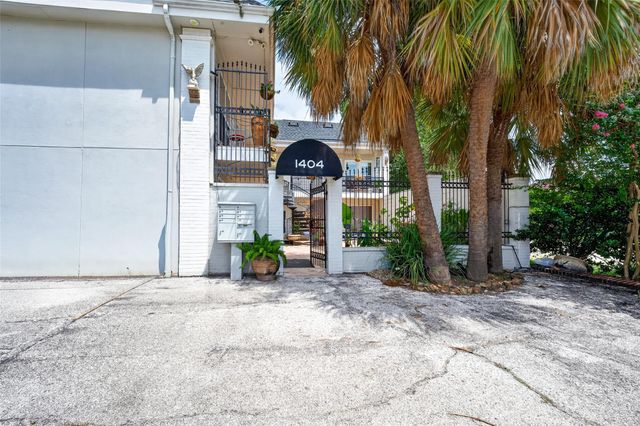 1404 Welch Street 7, Houston, TX 77006