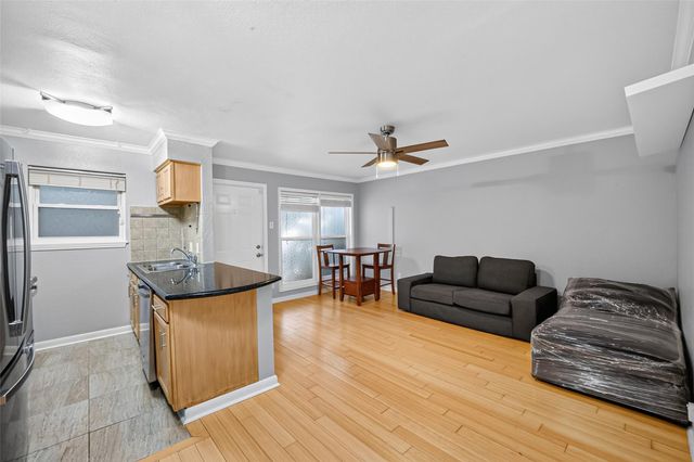 1404 Welch Street 7, Houston, TX 77006