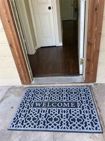 909 Panhandle Street, Denton, TX 76201