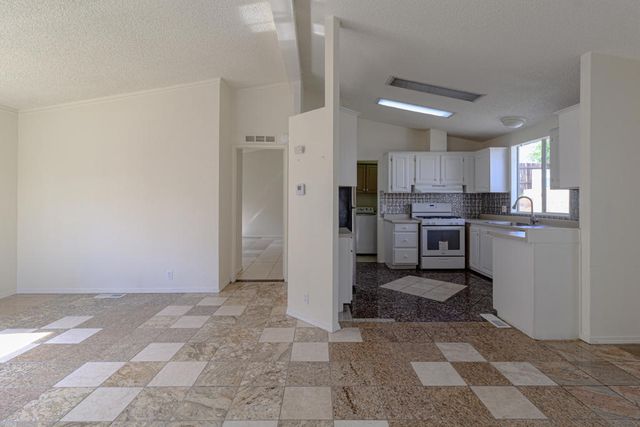 22840 Sterling Avenue 122, Palm Springs, CA 92262