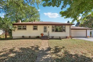 405 Meadow Wood Drive, Mount Horeb, WI 53572