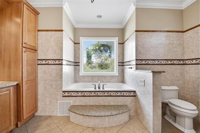 2 CAITLIN COURT, Palm Coast, FL 32137
