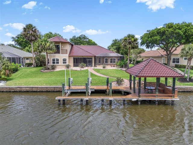 2 CAITLIN COURT, Palm Coast, FL 32137