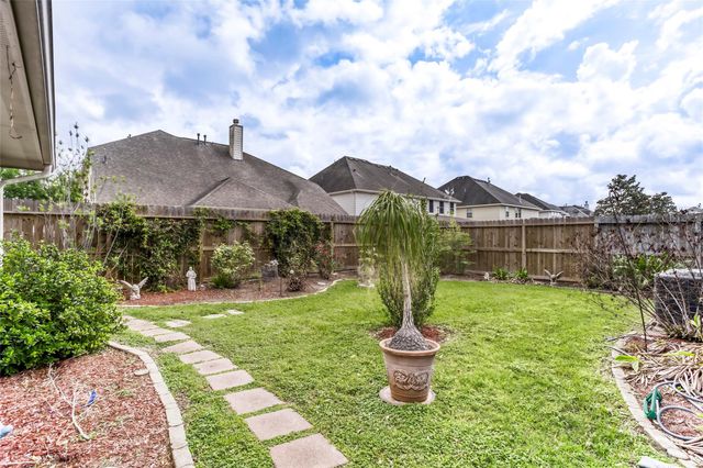 1224 Torchwood Drive, Friendswood, TX 77546