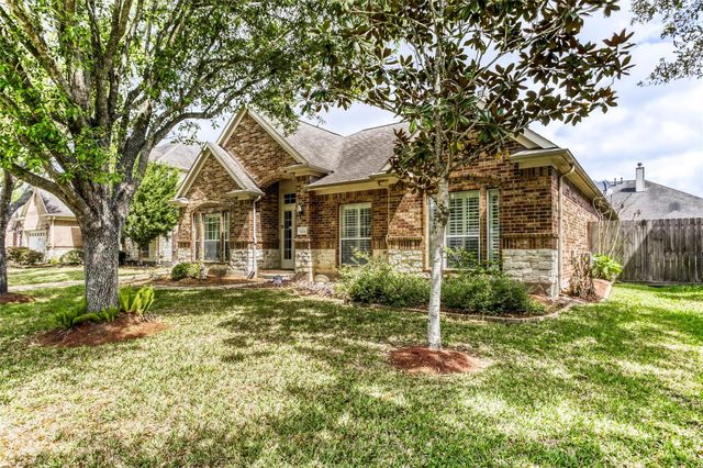 1224 Torchwood Drive, Friendswood, TX 77546