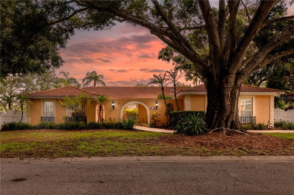 2370 WEYMOUTH DRIVE, Clearwater, FL 33764