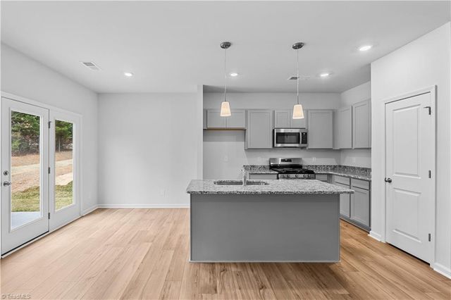 829 Shoveler Court, Kernersville, NC 27284