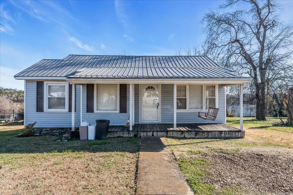 309 Walnut Ave, N, Fayetteville, TN 37334