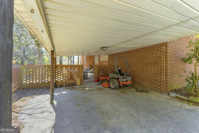 1651 Athens Highway, Elberton, GA 30635