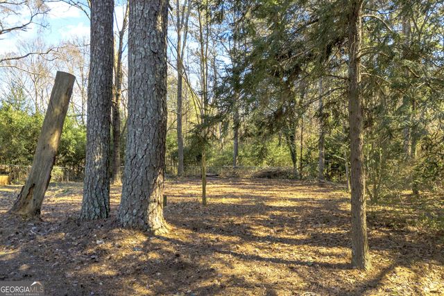 1651 Athens Highway, Elberton, GA 30635