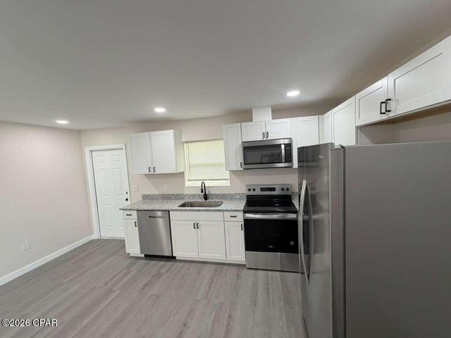 801 E 12th Court, Panama City, FL 32404