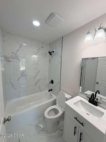 801 E 12th Court, Panama City, FL 32404